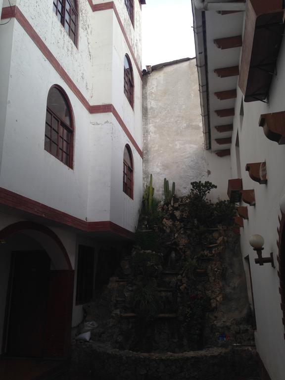 Hospedaje Casa Blanca Huaraz (Ancash) Ngoại thất bức ảnh